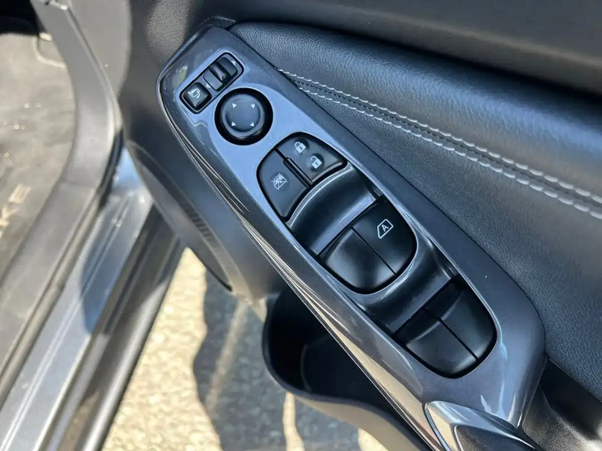 2021-nissan-juke-10-dig-t-enigma-big-20