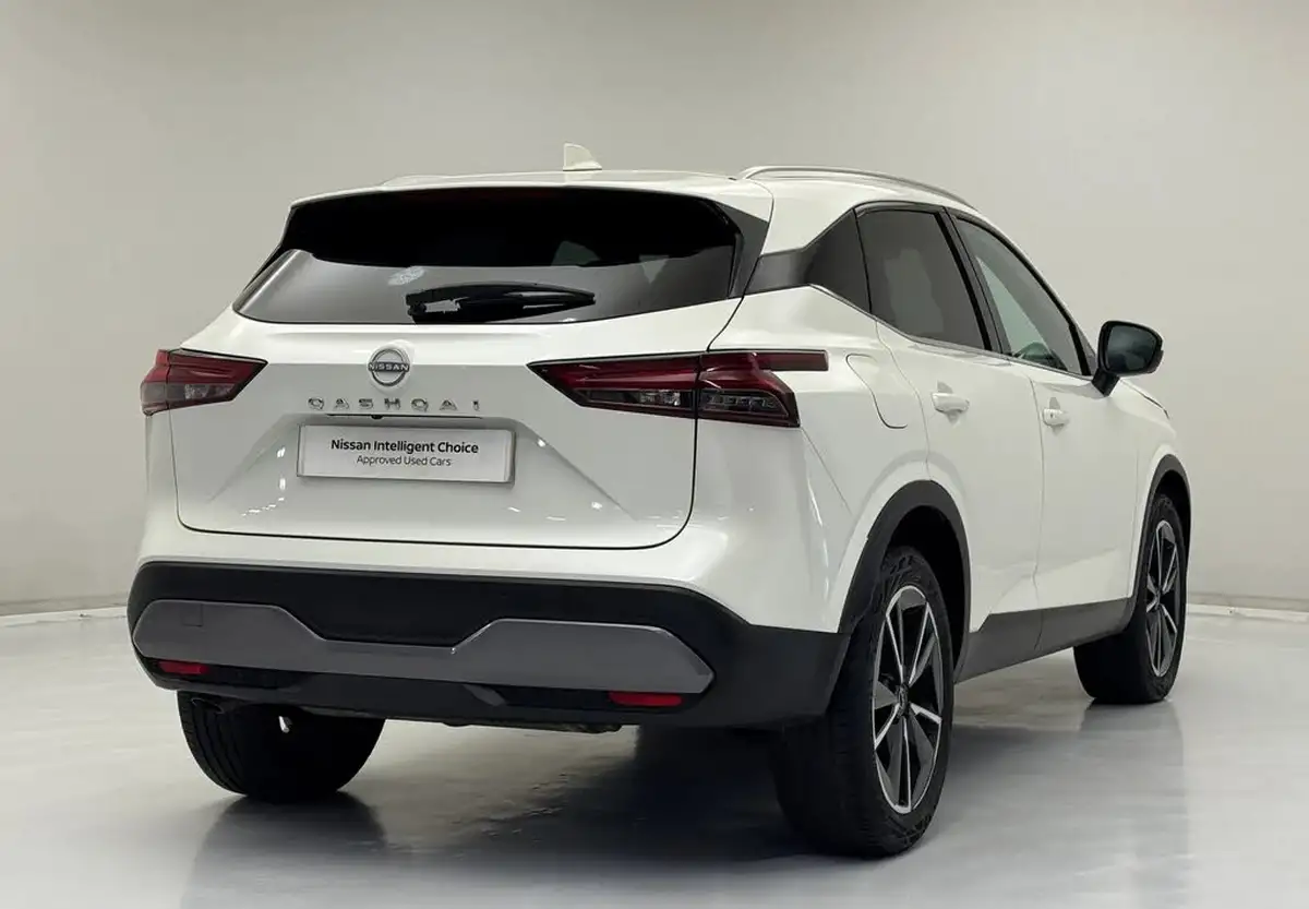 2023-nissan-qashqai-13-dig-t-tekna-140ps-mild-hybrid-big-5