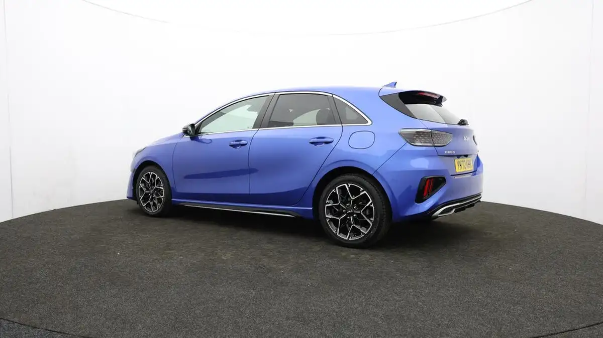 2022-kia-ceed-15-t-gdi-gt-line-big-77