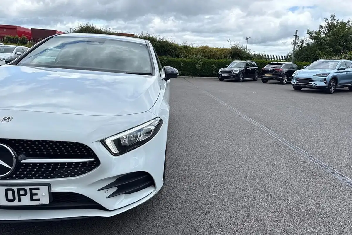 2022-mercedes-benz-a-class-13-a180-amg-line-executive-hatchback-5d-7g-dct-big-25