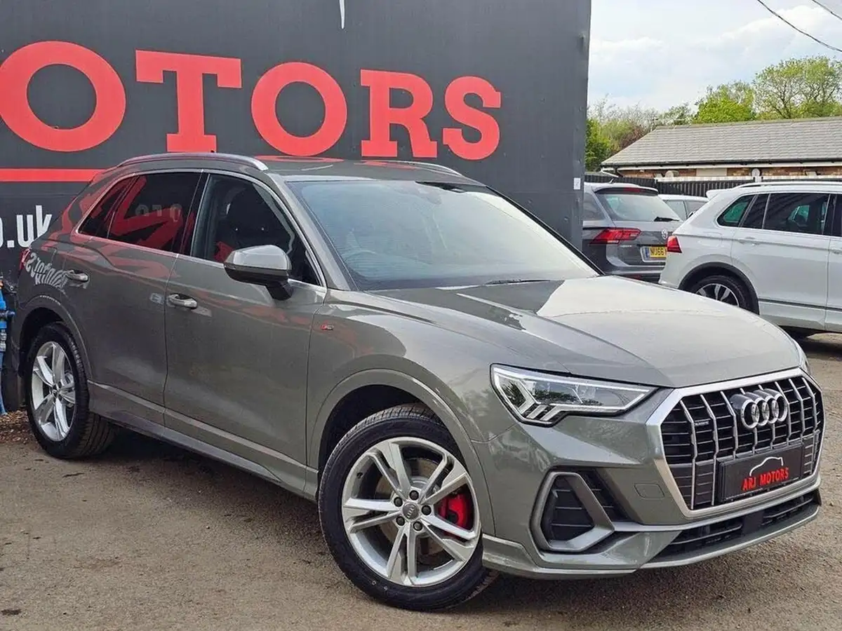 2019-audi-q3-20-40-tfsi-s-line-big-51