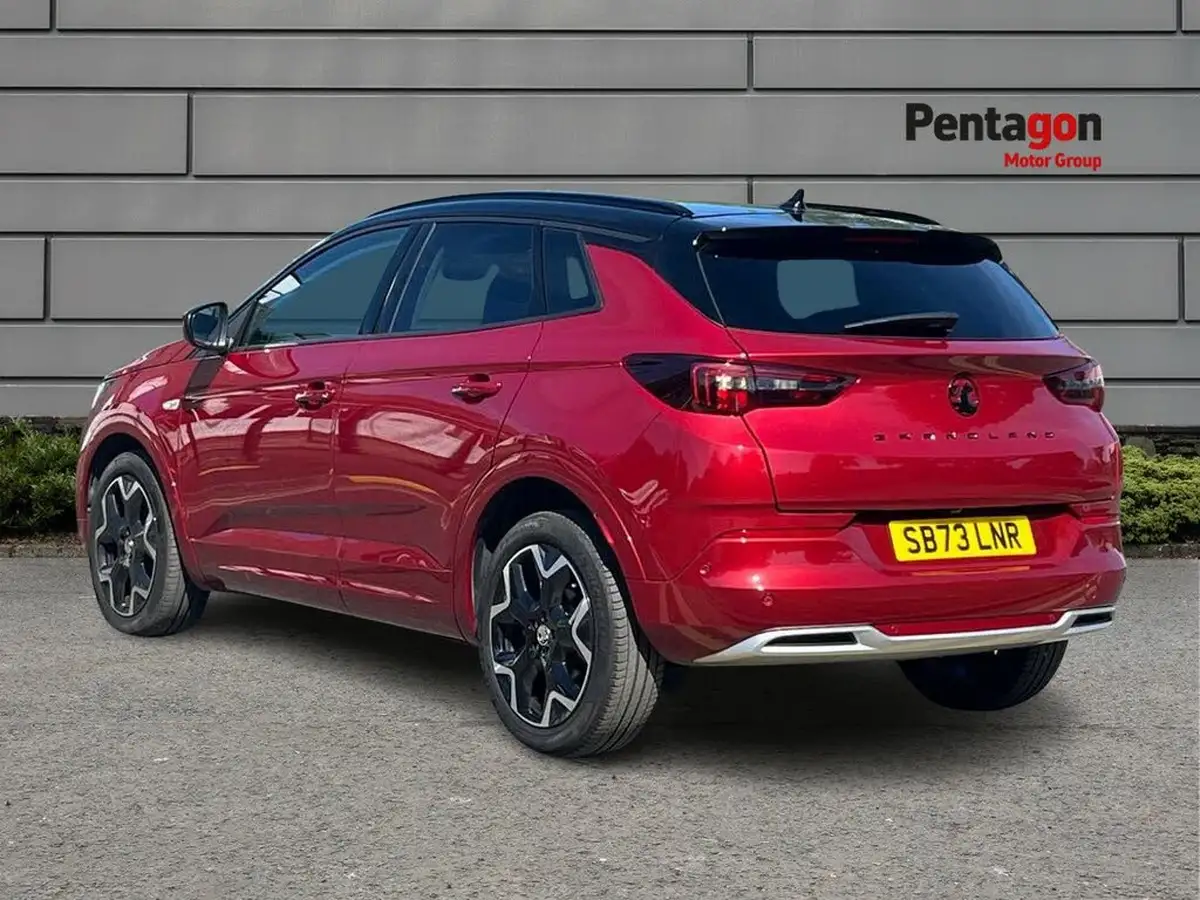 2023-vauxhall-grandland-12-ultimate-130ps-big-1
