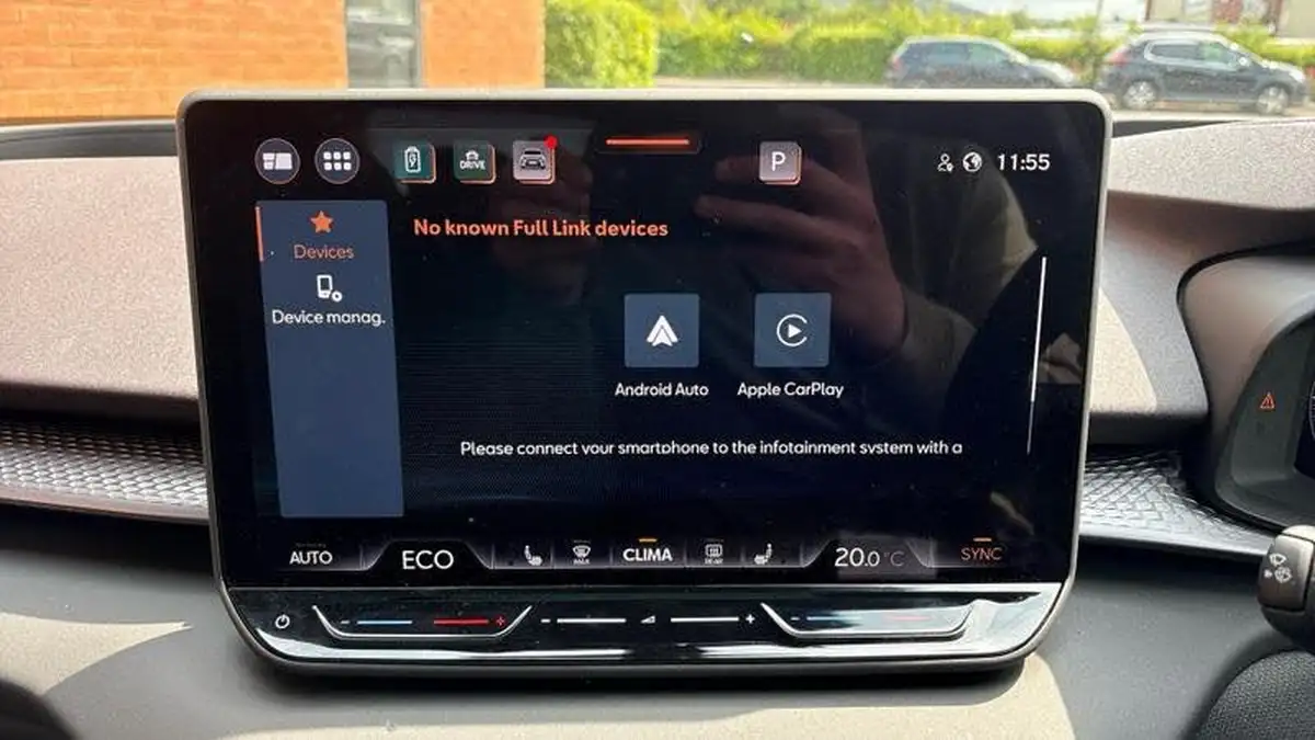 2025-cupra-terramar-15-e-hybrid-vz-first-edition-big-43