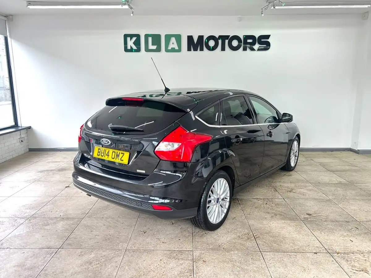 2014-ford-focus-10-zetec-scti-125ps-hatchback-big-4