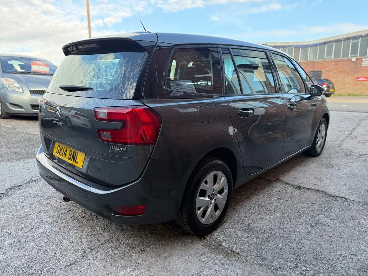 2014-citroen-grand-c4-picasso-16e-hdi-vtr-115ps-big-7