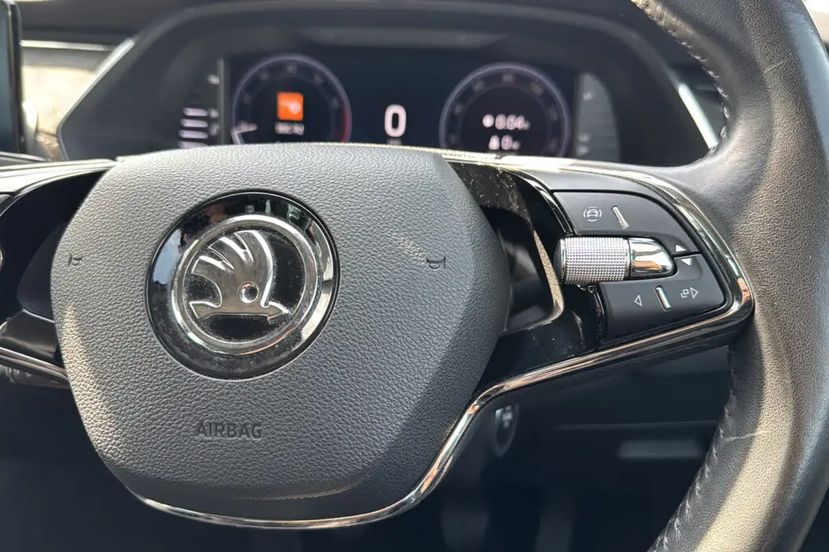 2020-skoda-octavia-15-tsi-se-l-first-edition-estate-big-17
