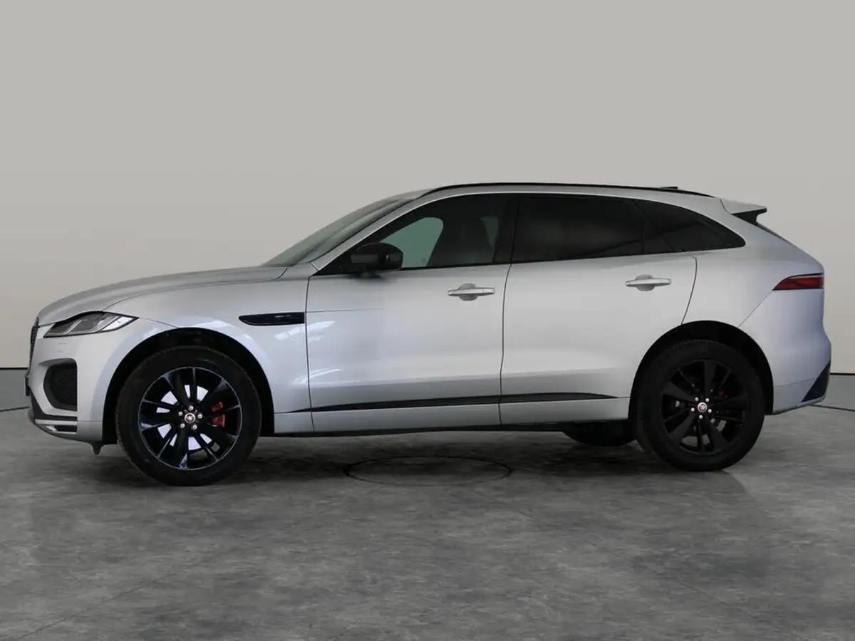 2022-jaguar-f-pace-20-d200-r-dynamic-black-big-8