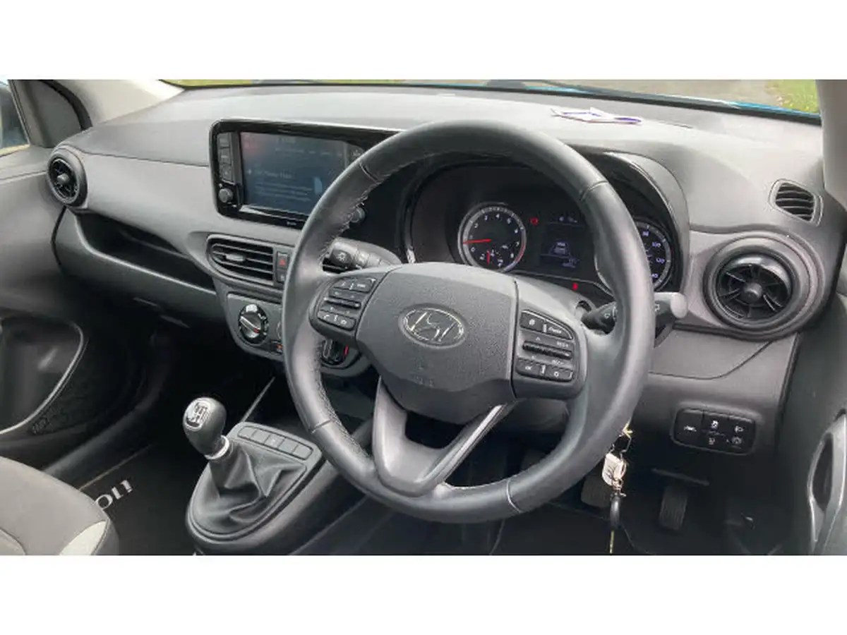 2021-hyundai-i10-12-se-connect-big-10