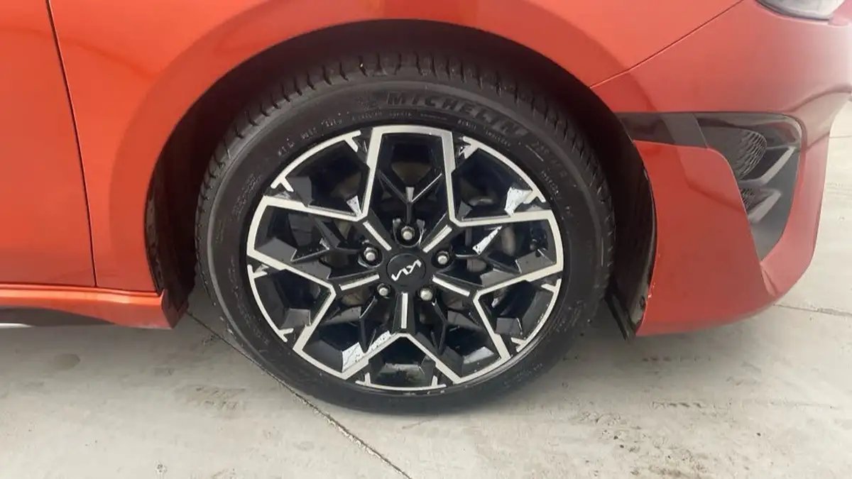 2024-kia-ceed-15-t-gdi-gt-line-138bhp-big-15