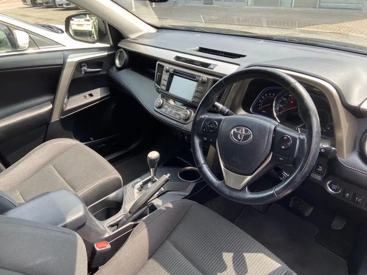 2015-toyota-rav4-22td-icon-22d-cat-auto-big-2