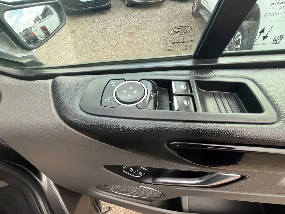 2021-ford-tourneo-custom-20tdci-320-l1-titanium-130pseu6dt-auto-big-39