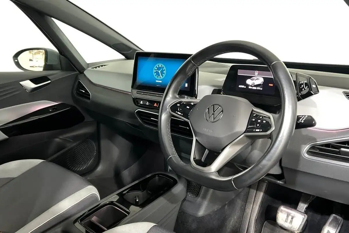 2022-volkswagen-id3-e-family-145ps-big-8