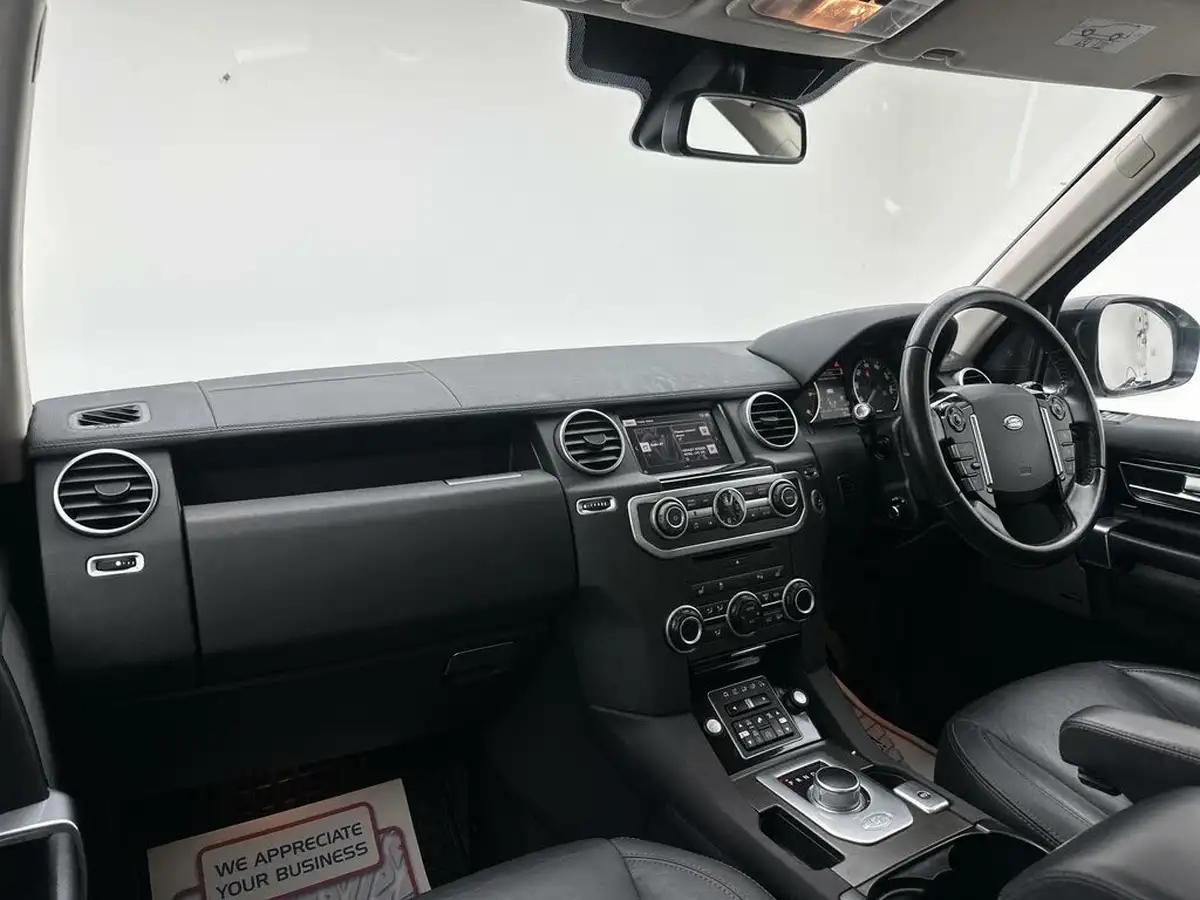 2016-land-rover-discovery-4-30-sd-v6-hse-big-21