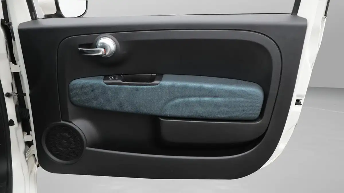 2020-fiat-500-10-launch-edition-big-15