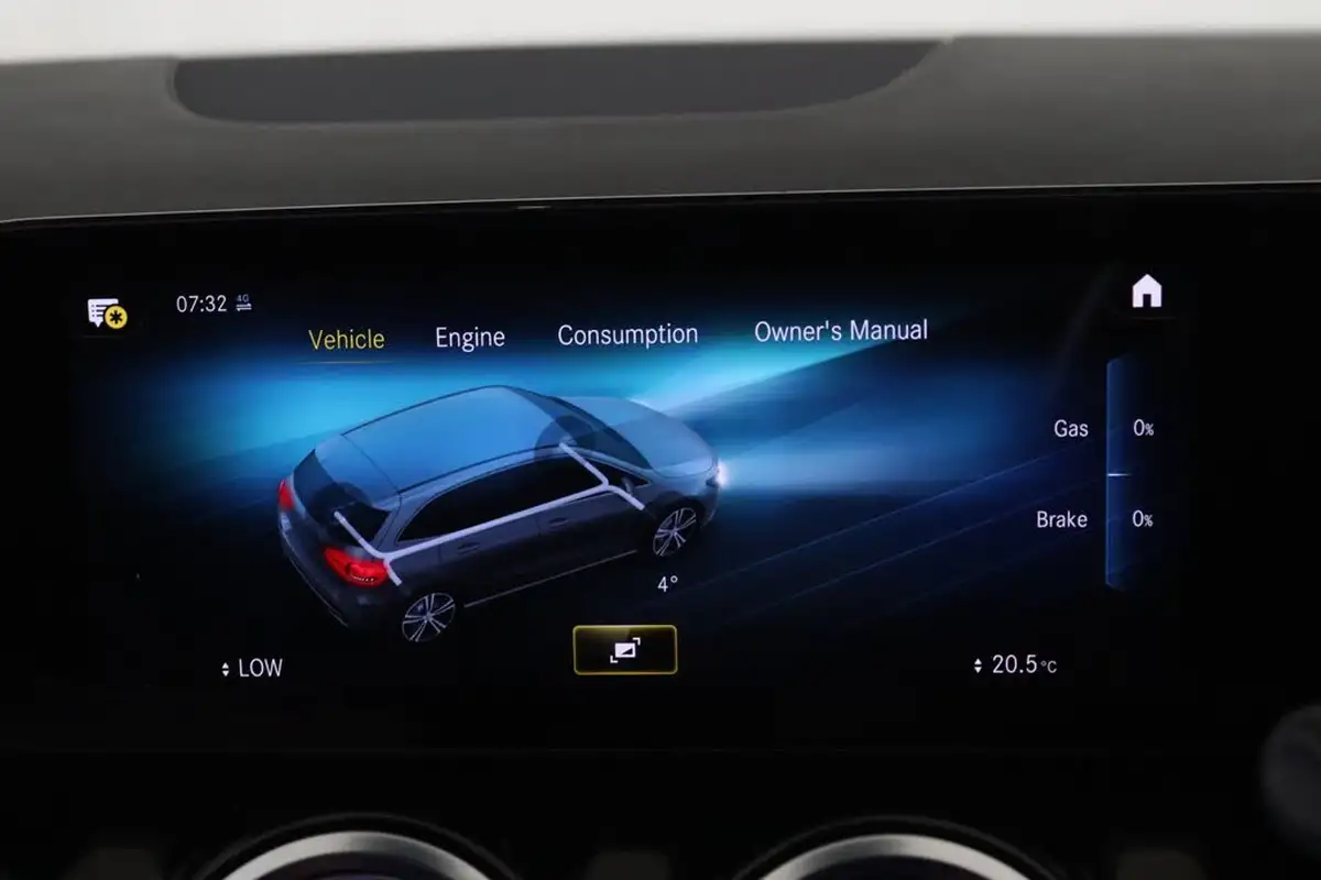 2021-mercedes-benz-b-class-13-b200-amg-line-premium-big-35