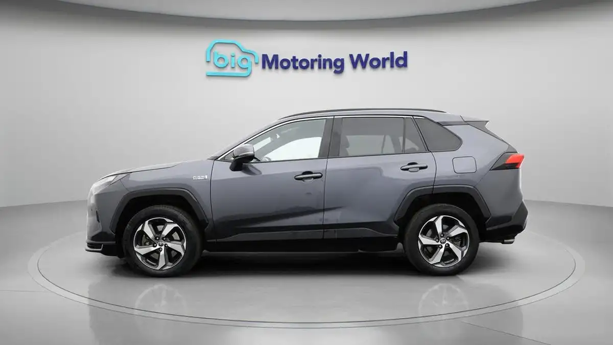 2022-toyota-rav4-25-vvt-i-design-302bhp-plug-in-big-4