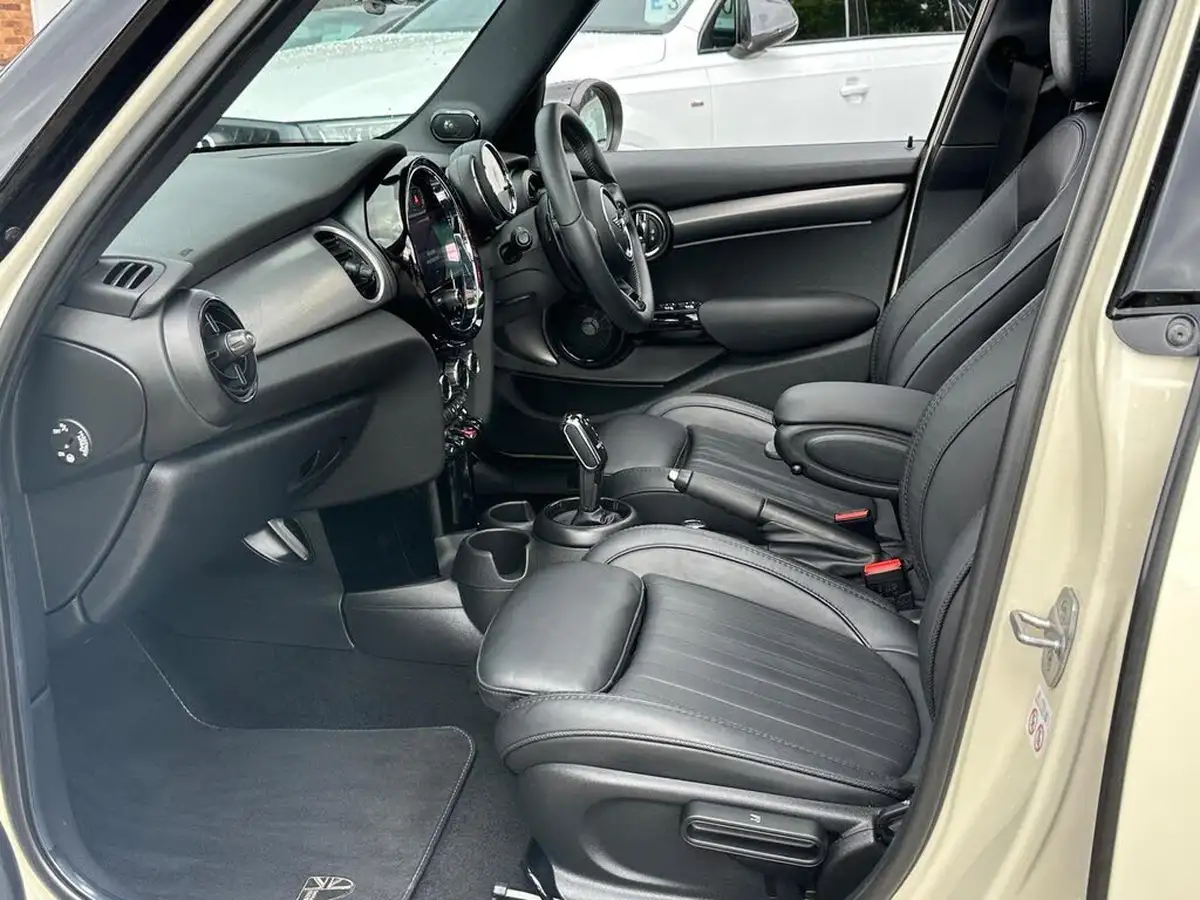 2022-mini-cooper-20-cooper-s-exclusive-premium-hatchback-5d-auto-big-30