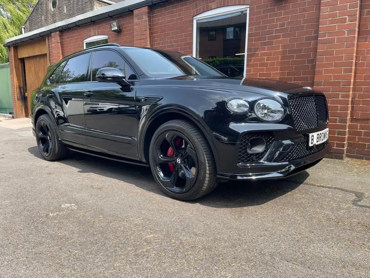 2023-bentley-bentayga-40-v8-s-big-0