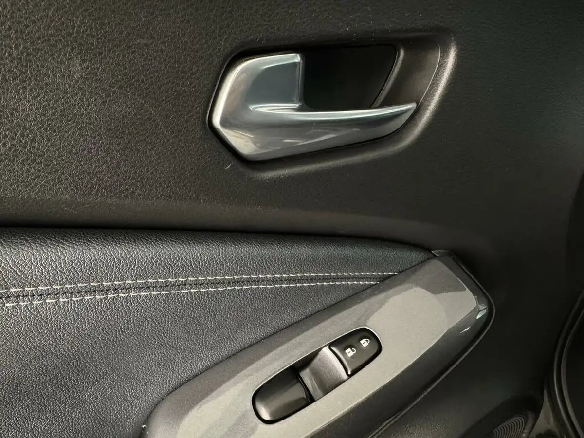 2022-nissan-juke-10-dig-t-n-connecta-big-40