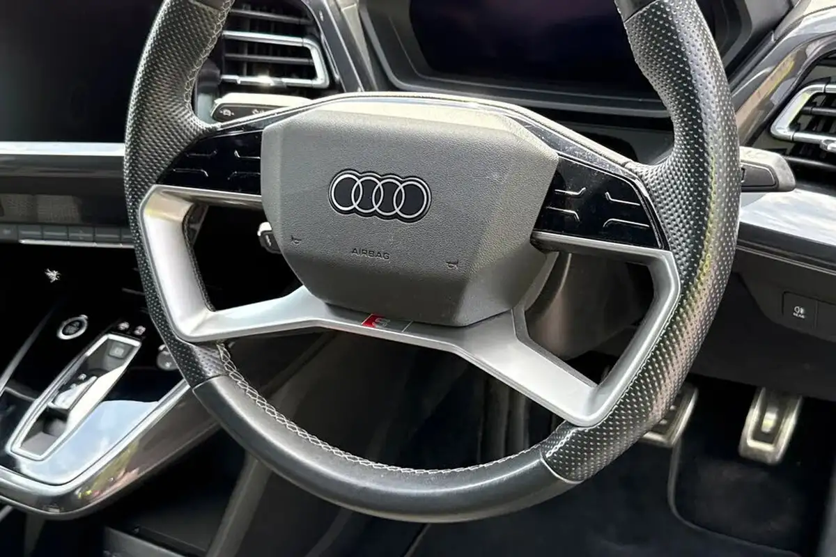 2023-audi-q4-e-tron-35e-s-line-station-wagon-big-29