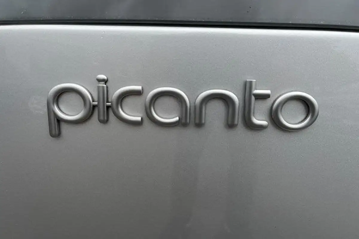 2022-kia-picanto-10-2-auto-seq-big-39