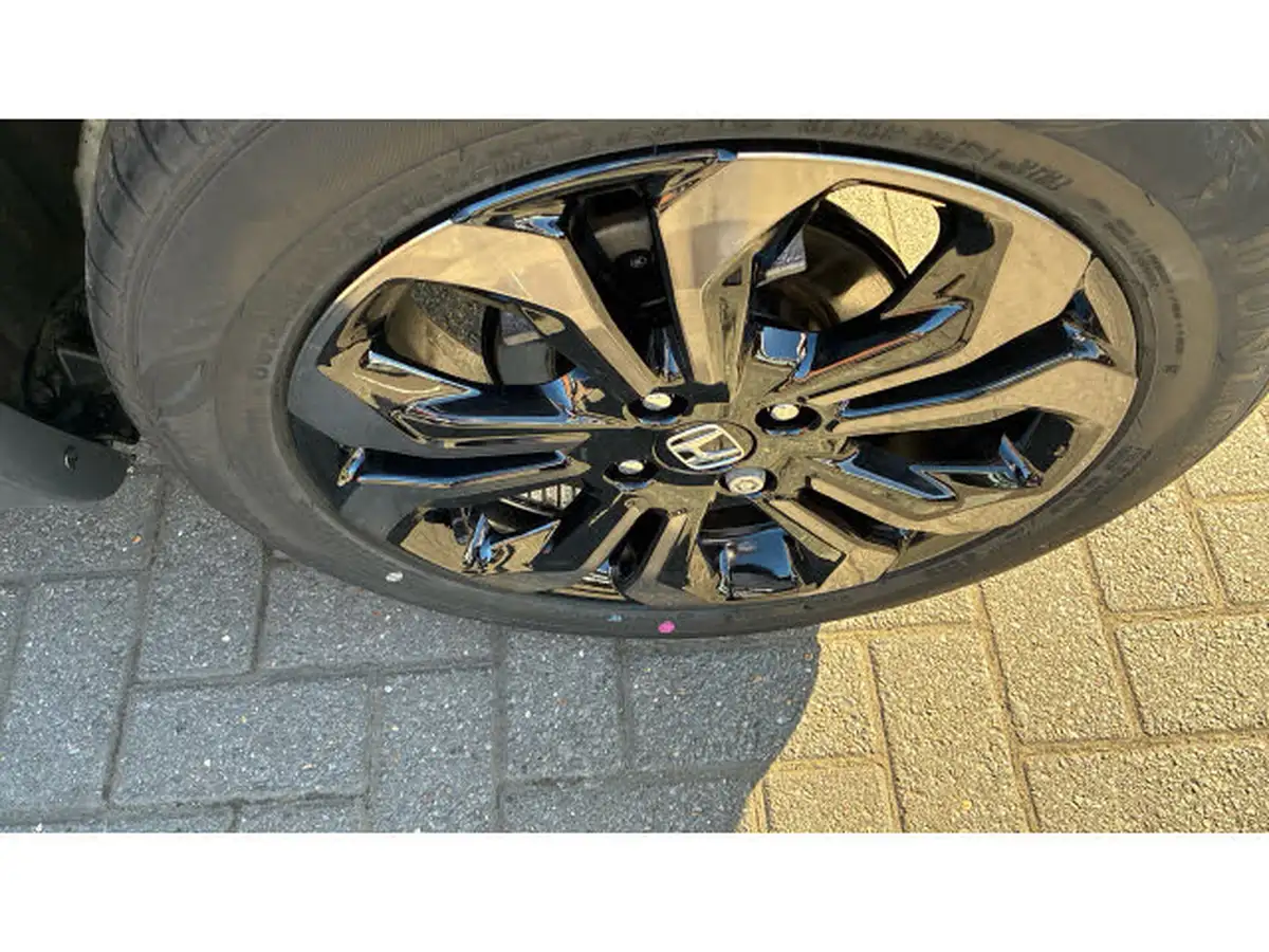 2025-honda-jazz-15-i-mmd-crosstar-advance-big-35