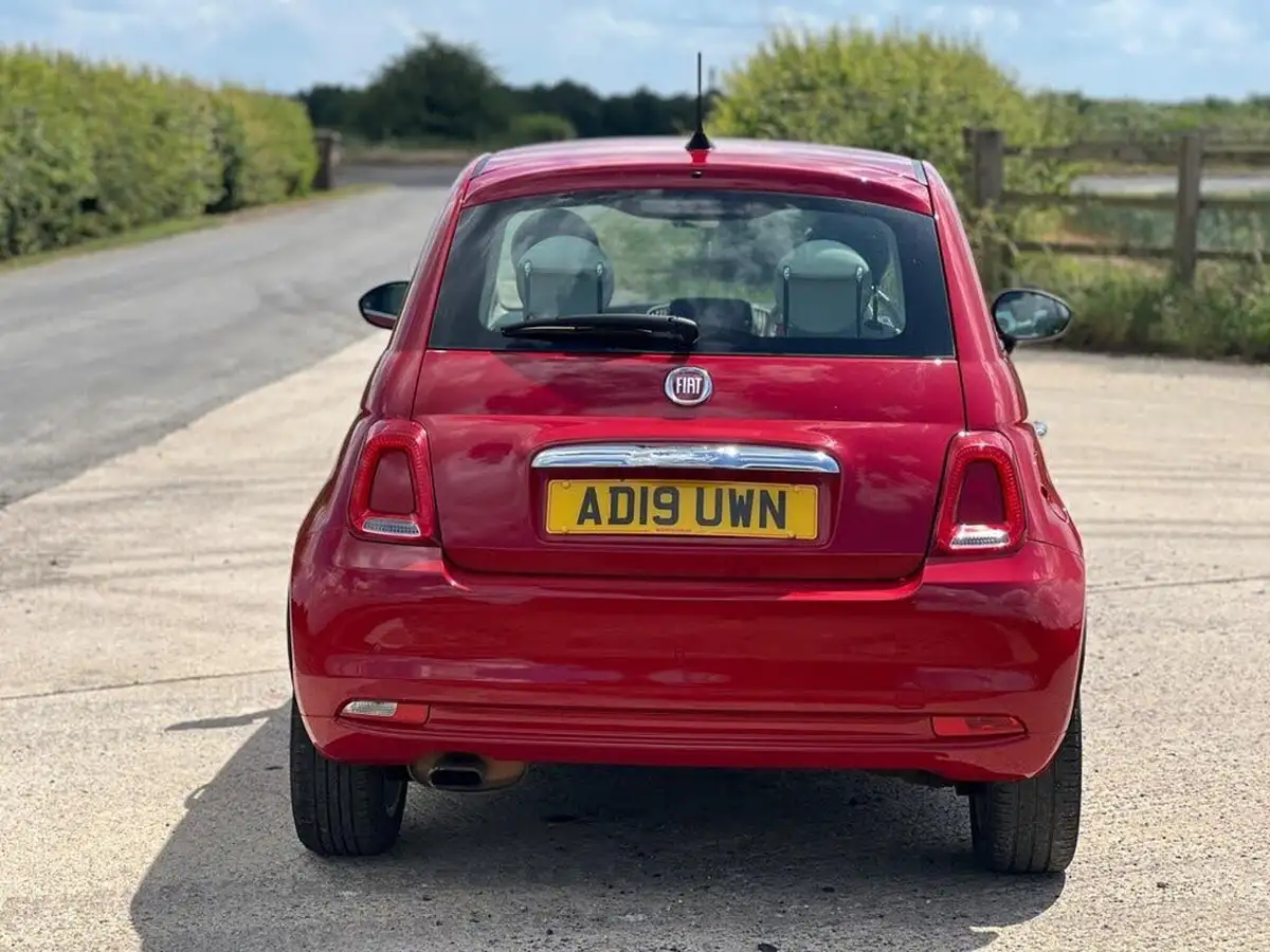 2019-fiat-500-12-lounge-big-2