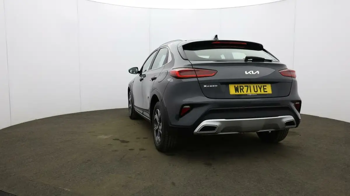 2021-kia-xceed-10-t-gdi-2-big-32