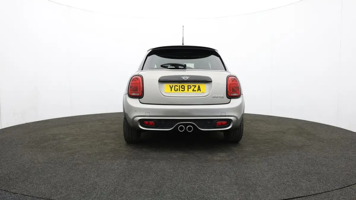 2019-mini-cooper-20-cooper-s-exclusive-189bhp-hatchback-5d-big-57