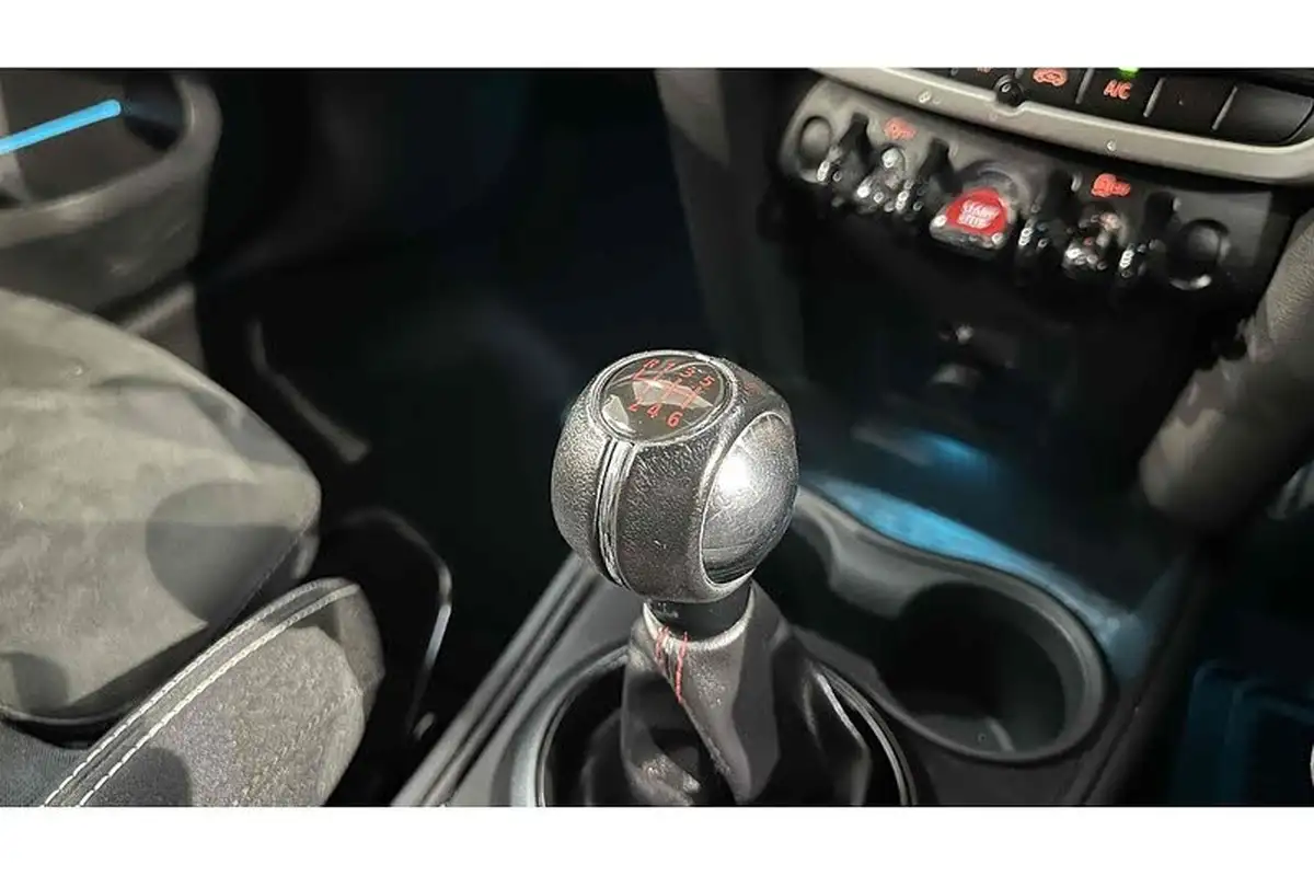 2019-mini-countryman-20-cooper-s-sport-big-47
