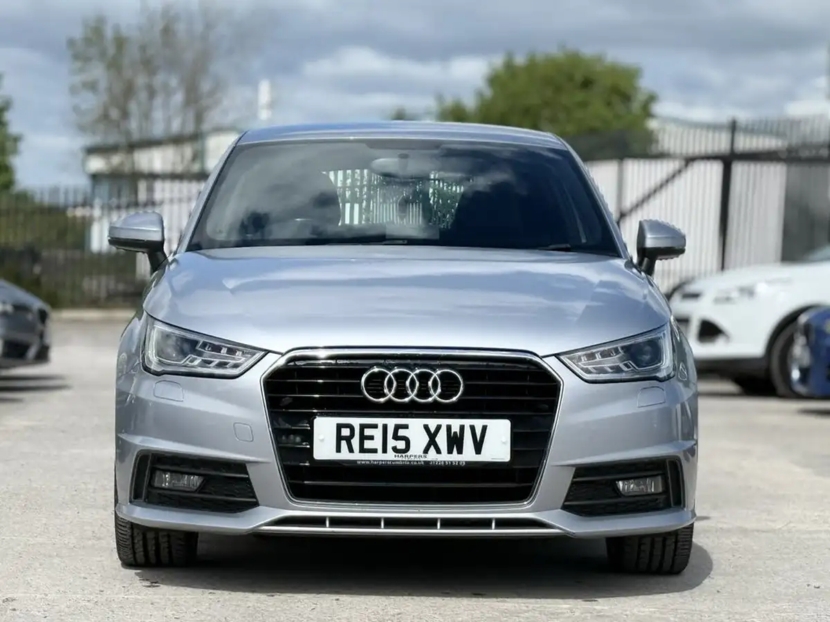 2015-audi-a1-16tdi-s-line-hatchback-3d-big-4