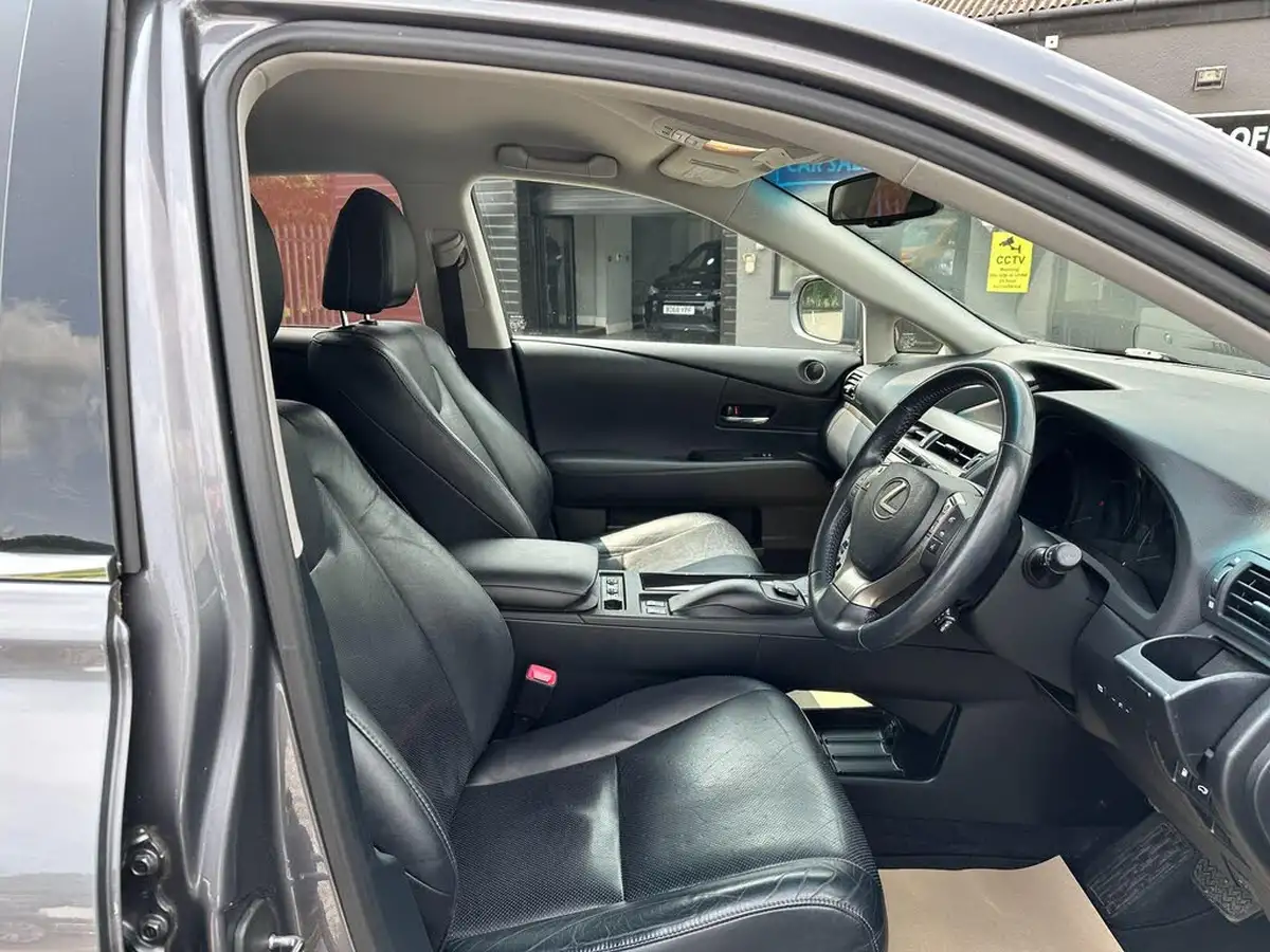 2013-lexus-rx-450h-35-luxury-big-11