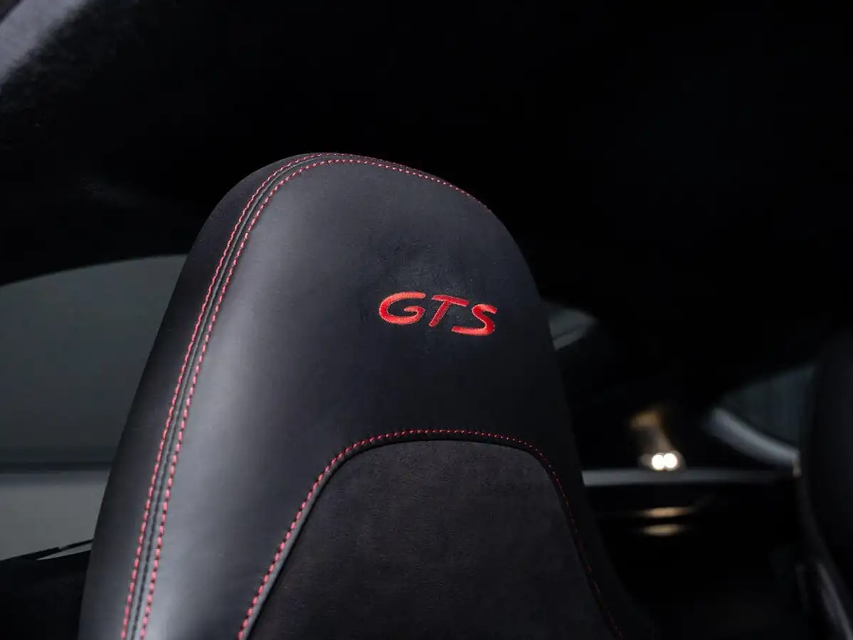 2019-porsche-cayman-718-25-cayman-gts-pdk-big-39