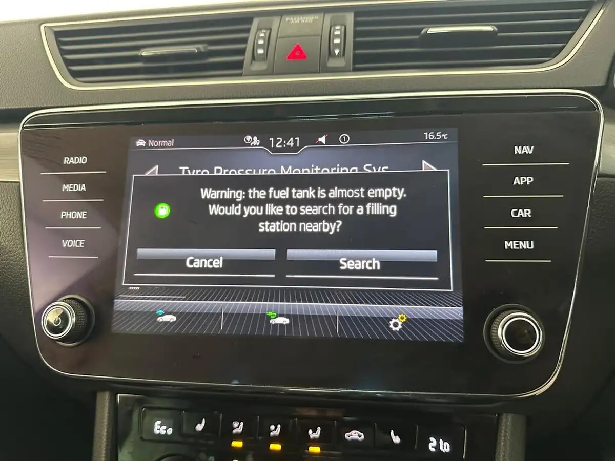 2020-skoda-superb-14-tsi-se-l-estate-big-42