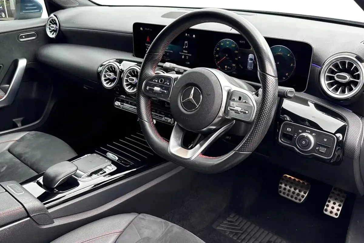 2019-mercedes-benz-a-class-15d-a180d-amg-line-premium-hatchback-5d-7g-dct-big-13