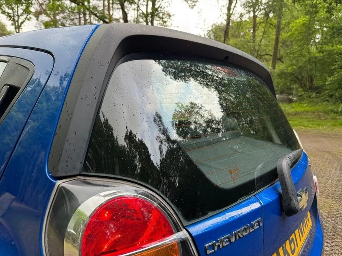 2011-chevrolet-spark-10-big-33