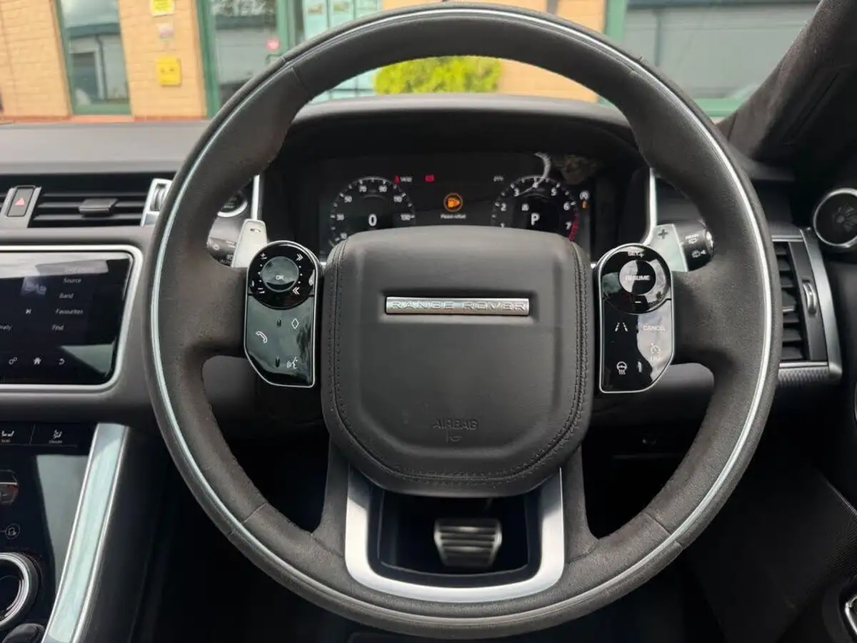 2021-land-rover-range-rover-sport-30-p400-hst-big-3