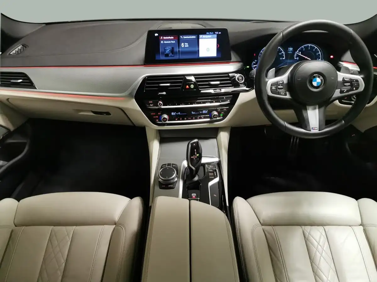 2017-bmw-5-series-30-540i-m-sport-saloon-4d-big-9