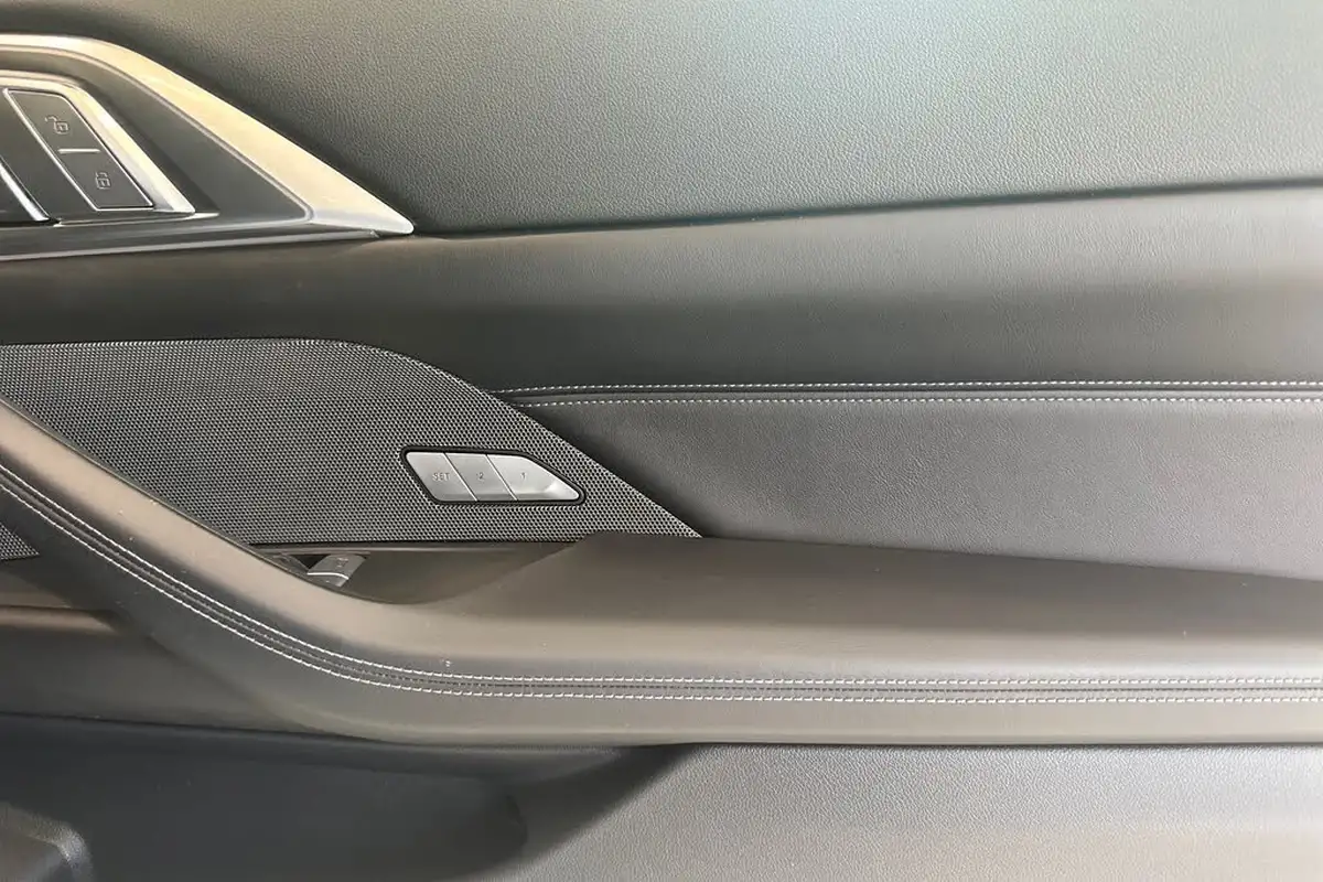 2021-bmw-4-series-30-m4-competition-coupe-big-23