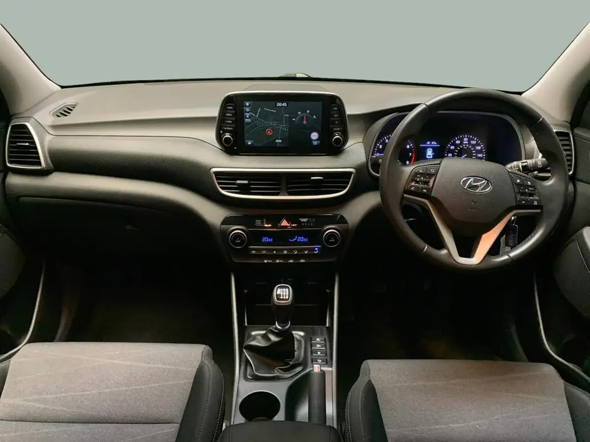 2018-hyundai-tucson-16-gdi-se-nav-big-8