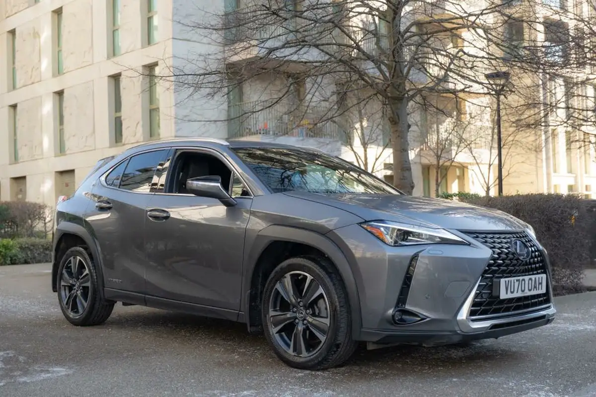 2020-lexus-ux-250h-20-ux-premium-pack-with-navigation-big-3