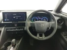 2025-toyota-c-hr-20-vvt-i-design-pan-roof-small-6