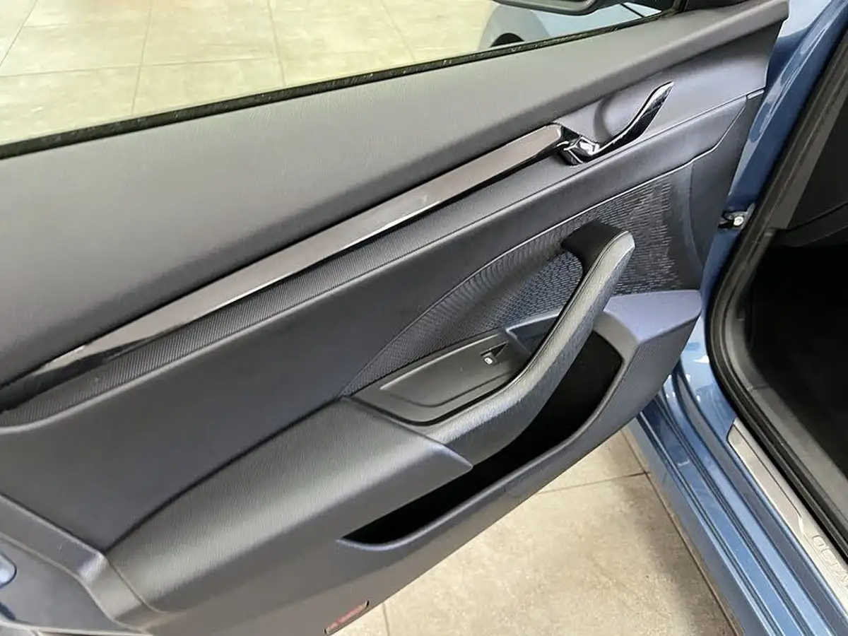 2021-skoda-octavia-14-tsi-se-technology-estate-big-21
