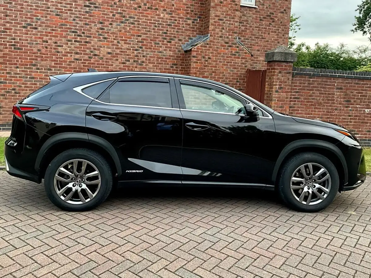 2018-lexus-nx-300h-25-luxury-big-21