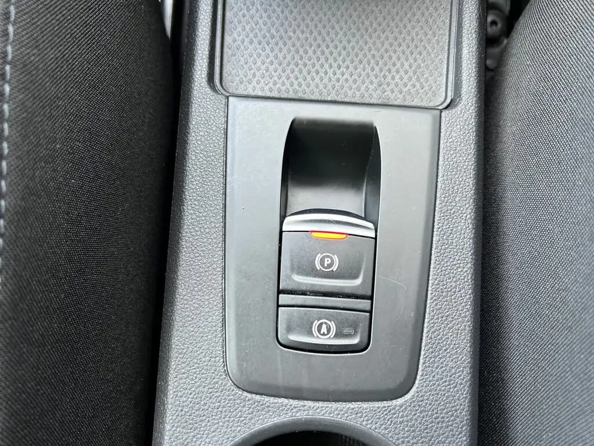 2021-renault-zoe-e-i-iconic-110ps-r110ze50-big-27