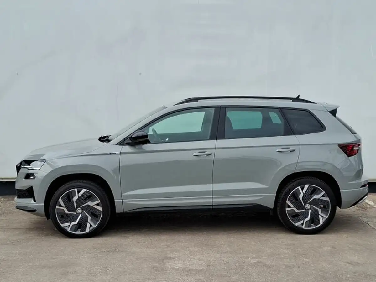 2024-skoda-karoq-20tdi-sportline-4x4-dsg-big-3