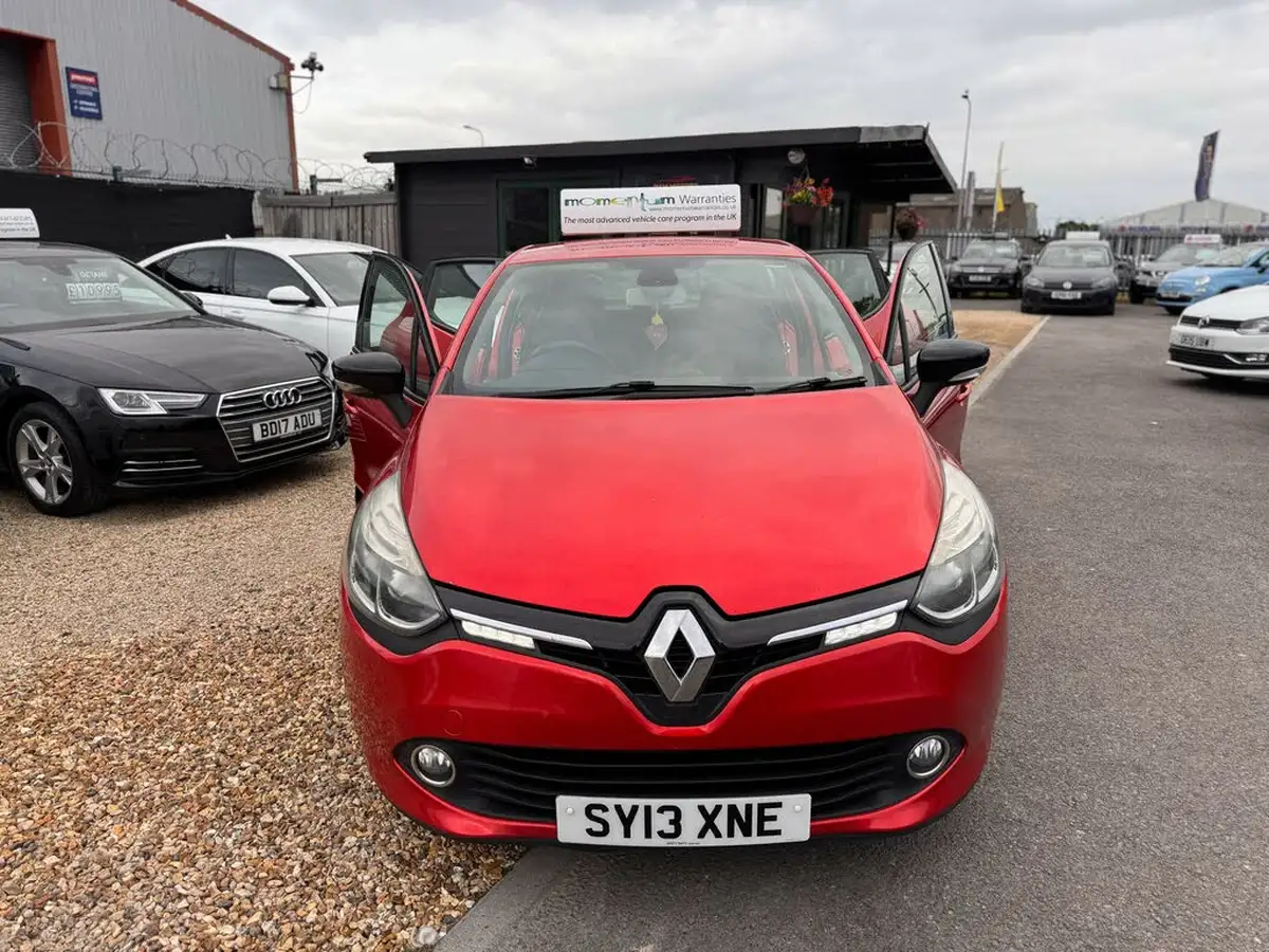 2013-renault-clio-15dci-dynamique-s-medianavss-big-41