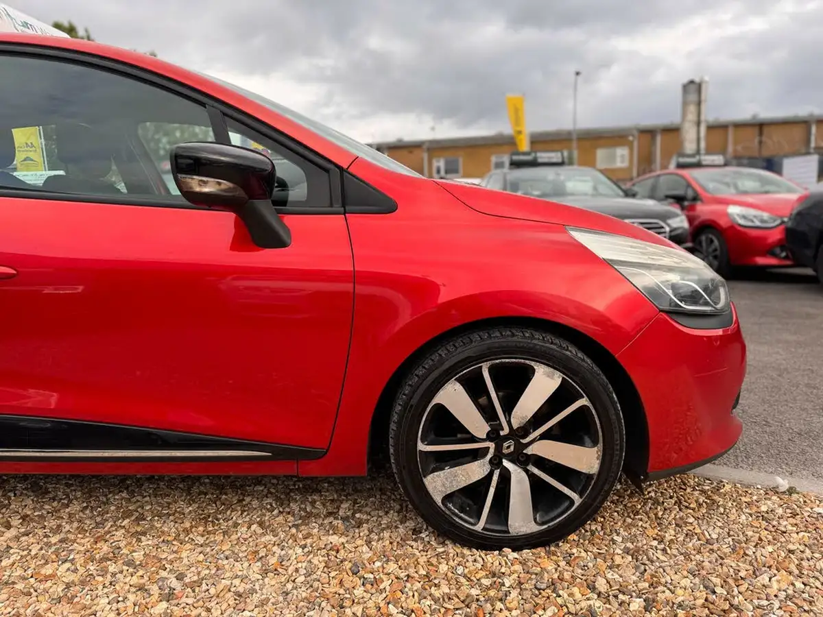 2013-renault-clio-15dci-dynamique-s-medianavss-big-17