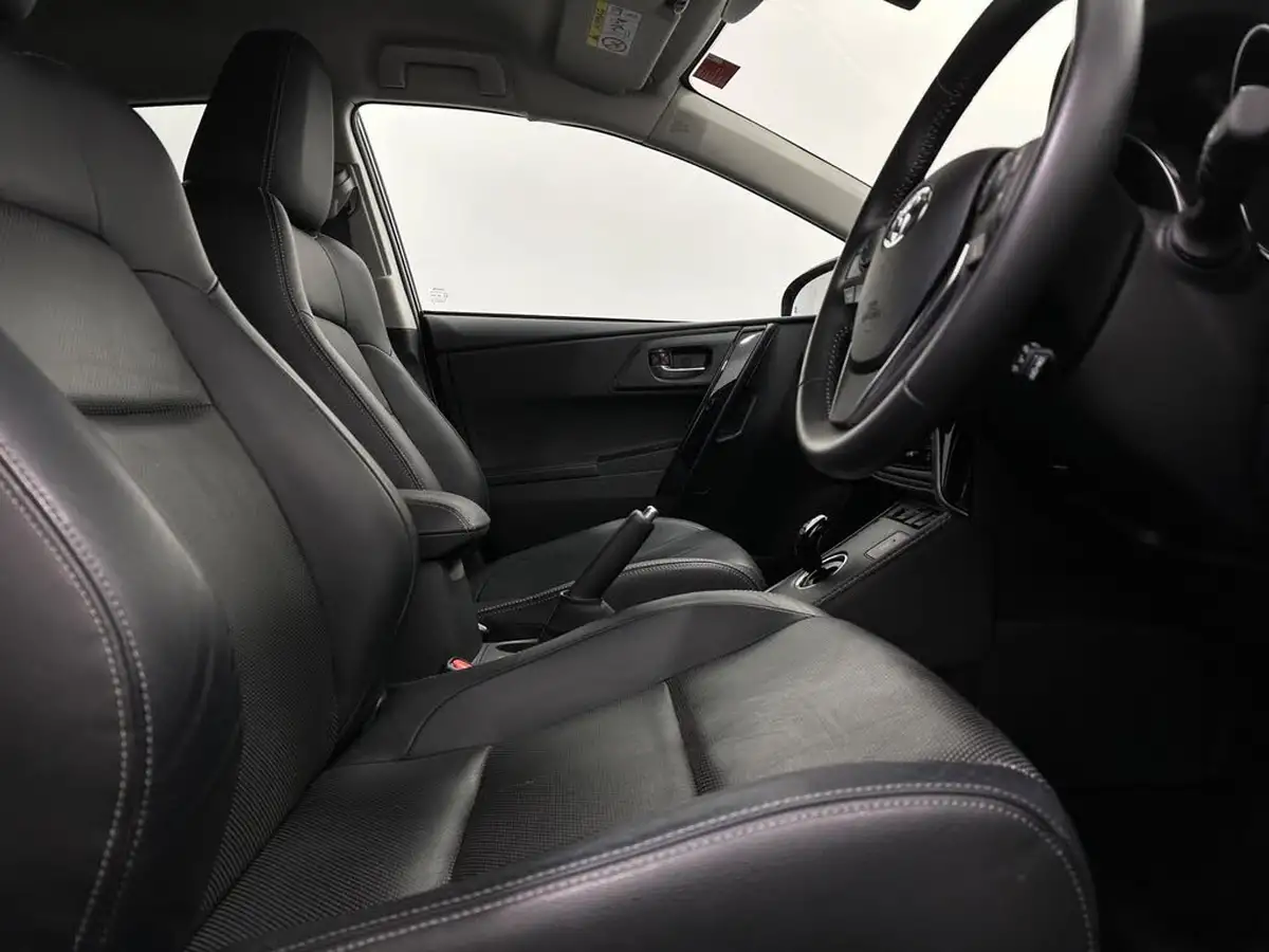 2018-toyota-auris-18-vvt-i-hsd-excel-hatchback-big-29
