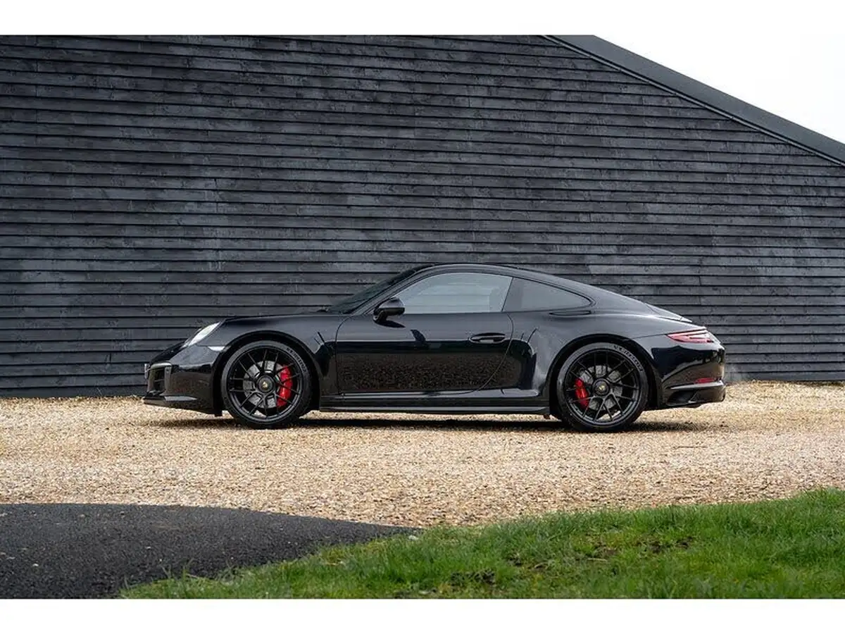 2018-porsche-911-30-carrera-gts-coupe-pdk-big-4